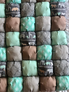 Neutral Safari Bubble Quilt